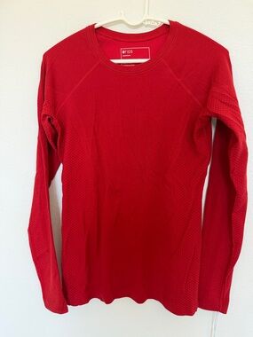 Figs red under scrub sparkly M nwt